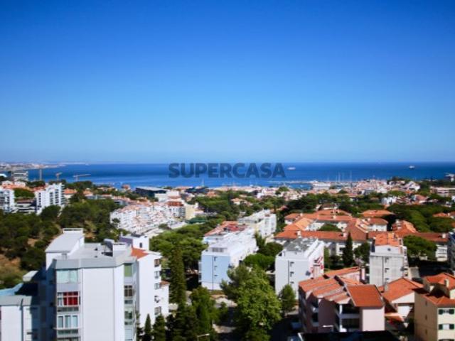 Penthouse T3 em Cascais e Estoril