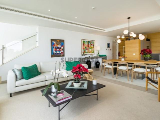 Penthouse T3 em Monte Rey, Vila Nova de Cacela
