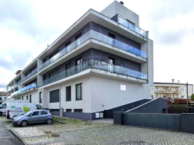 Penthouse T3 moderna com vista para a Serra da Estrela Abraveses, Viseu