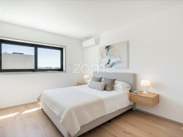 Penthouse T3 Nova Gualtar