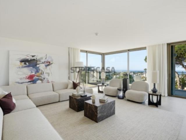 Penthouse T3 novo em Carvoeiro, Lagoa