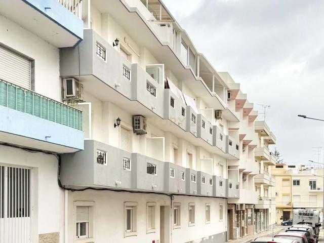 Penthouse T3 no Centro de Olhão | Terraço Privativo de 61m² com Vista para Ilha da Armona