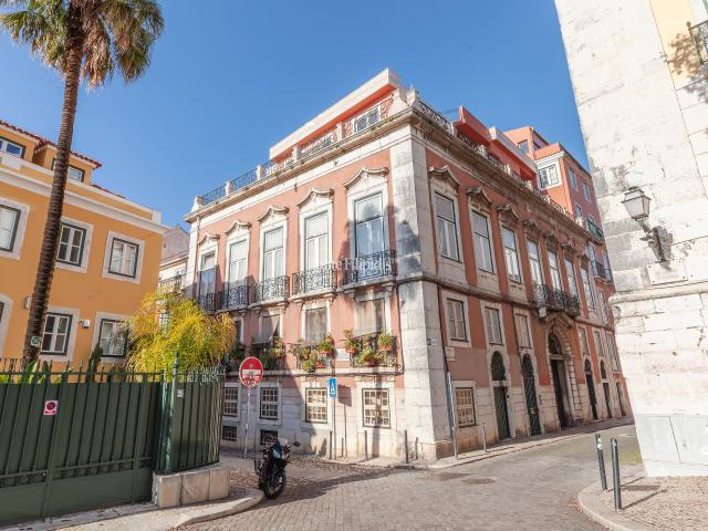 Penthouse T4 com Terraços e Vista Rio no Chiado, Lisboa