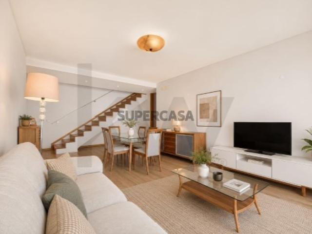 Penthouse T4 Duplex | Terraço Privado Quinta do Património, Sacavém