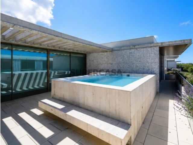 Penthouse T4 na Foz com Piscina Privada
