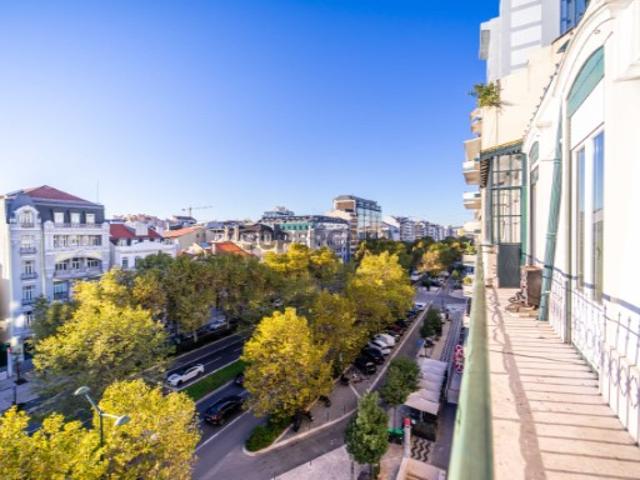 Penthouse T6+1 Avenidas Novas Lisboa