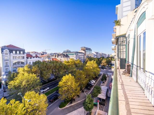Penthouse T6+1 Avenidas Novas Lisboa