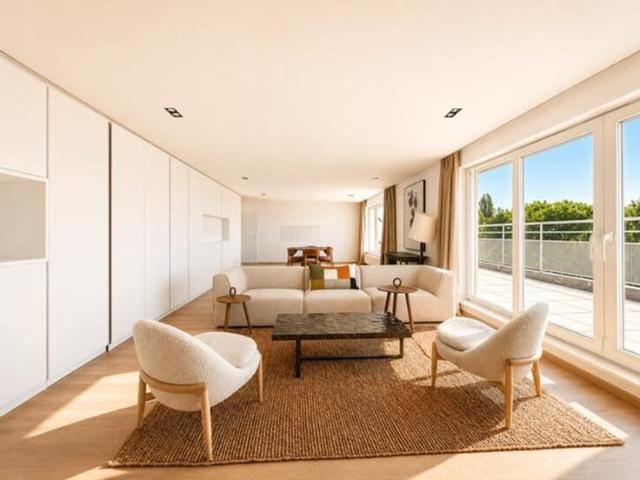 PENTHOUSE TOMBERG / SUPERBE APT 4 CH RENOVE ET MEUBLE