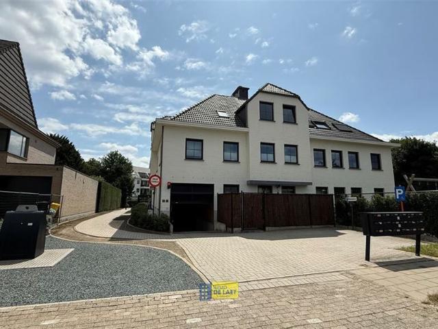 Penthouse te koop voor 379000 euro met 2 slaapkamers