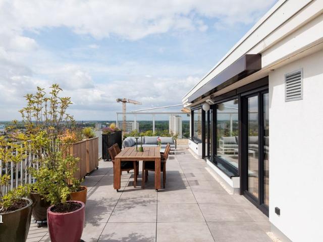 Penthouse te koop voor 475000 euro met 2 slaapkamers