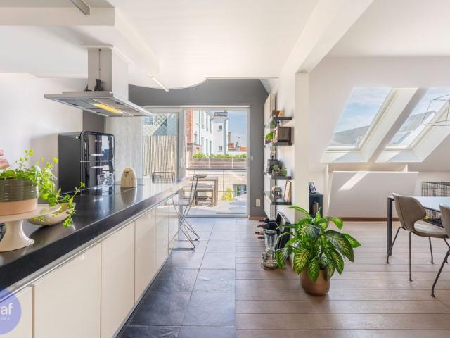 Penthouse te koop voor 670000 euro met 3 slaapkamers