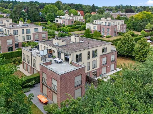 Penthouse te koop voor 675000 euro met 2 slaapkamers