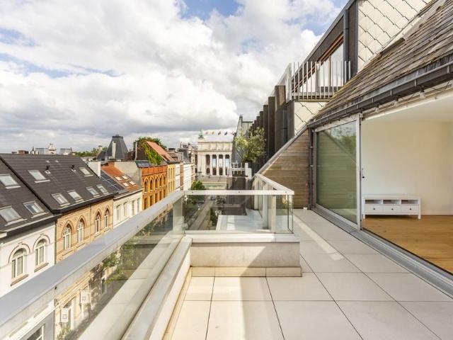 Penthouse te koop voor 629000 euro met 2 slaapkamers