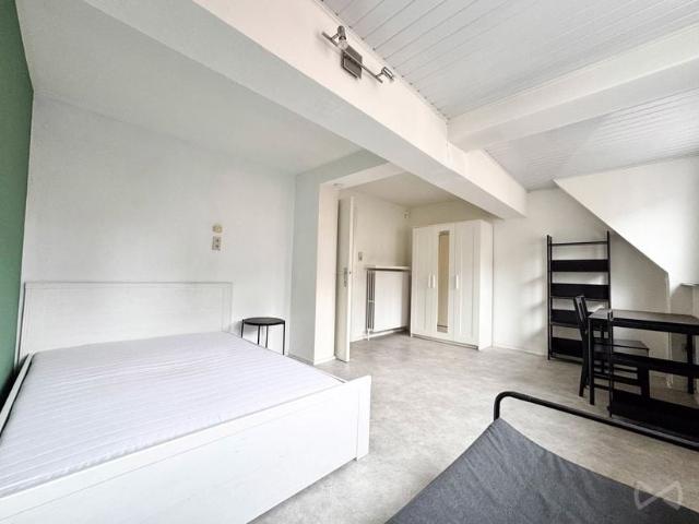 Penthouse te huur voor 900 euro met 2 slaapkamers