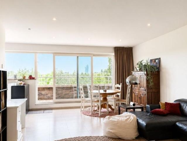 Penthouse te huur in Zwijnaarde voor € 1.250 met 2 slaapkamers