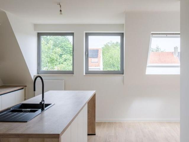 Penthouse te huur in Zwijnaarde voor € 1.295 met 2 slaapkamers