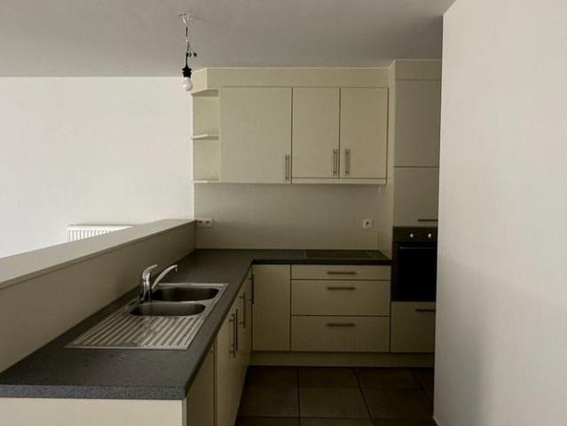 Dakappartement te huur in Evergem voor € 835 met 2 slaapkamers