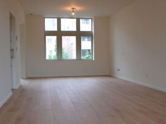 Penthouse te huur in Hasselt voor € 1.275 met 2 slaapkamers