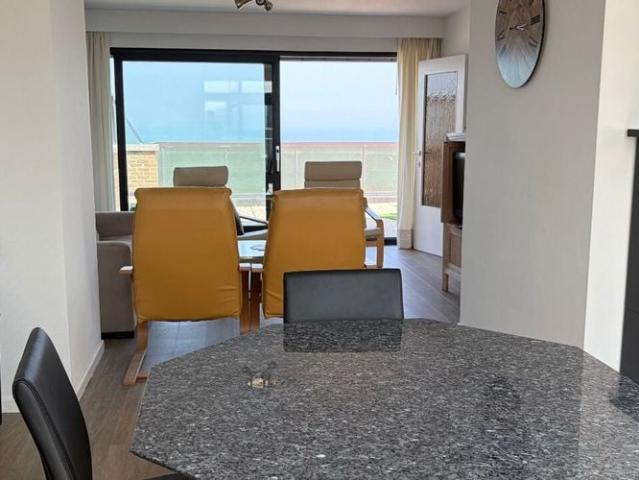 Penthouse te huur in Koksijde voor € 1.200 met 2 slaapkamers