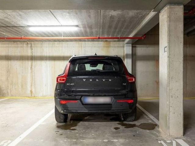 Penthouse te huur in Schoten voor € 2.200 met 2 slaapkamers