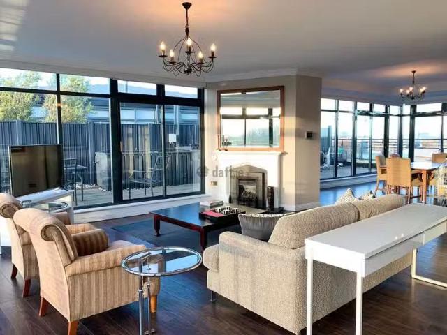 Penthoouse Apartment, The Pines, Herbert Park Lane, Ballsbridg.