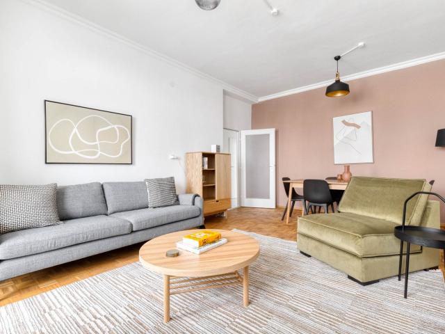 Penzing 3br w/ elevator & balcony, nr U3