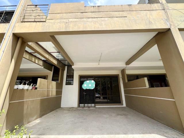 Penampang Double Storey Yaman Era Villa For Sale
