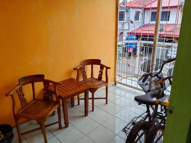 Penampang Nearby shop Airport Putatan