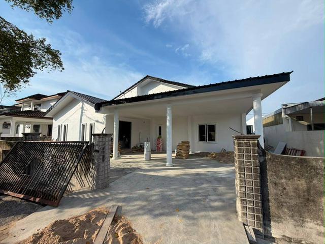 Penang Bukit Minyak single storey bungalow Taman Markisah 4r2b nego