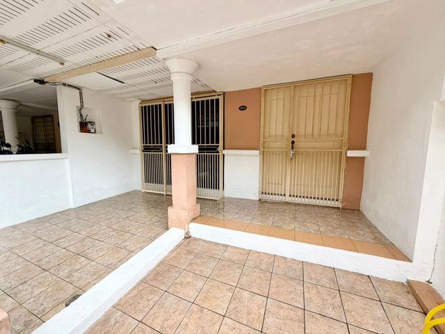 Penang terrace house for rent