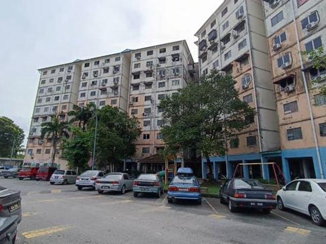 Pendamar A Klang Low Cost Flat