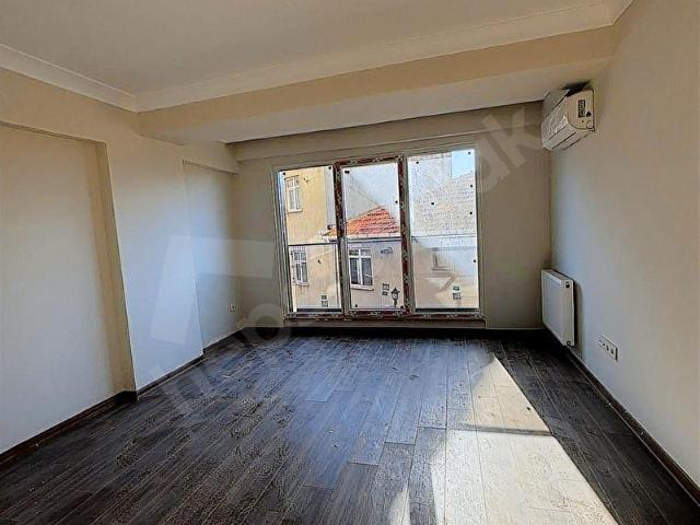 PENDİK MASAR SİLVER EVLERİNDE SATILIK BOŞ 2+1 DAİRE