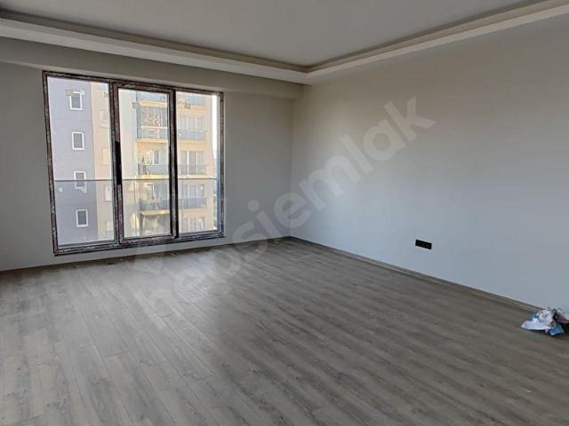 PENDİK AHMET YESEVİ'DE SIFIR SATILIK 3+1 DAİRE