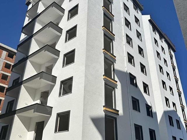 PENDİK DUMLUPINAR MAHALLESİ'NDE MANZARALI DUBLEKS DAİRE