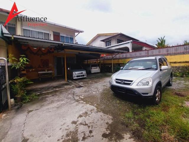 Pending area Corner House For Sale Concrete flooring Big land 8pts