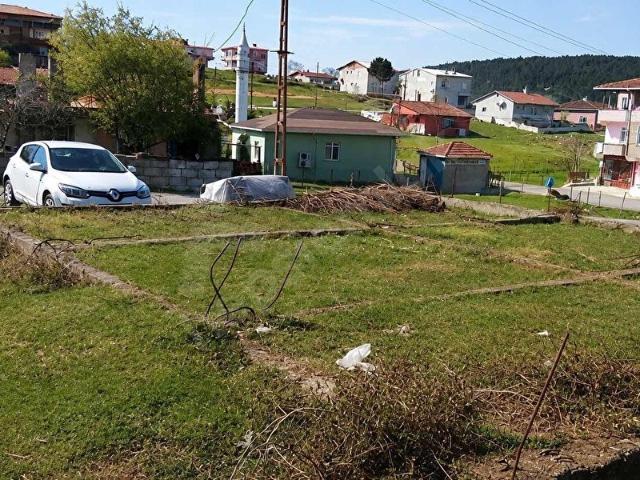 Pendikte Değerlenen Bölgede Hazır Temelli Yatırımlık Yer