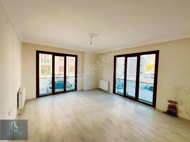 Pendik'te Merkezi Konumda Sıfır Daire!