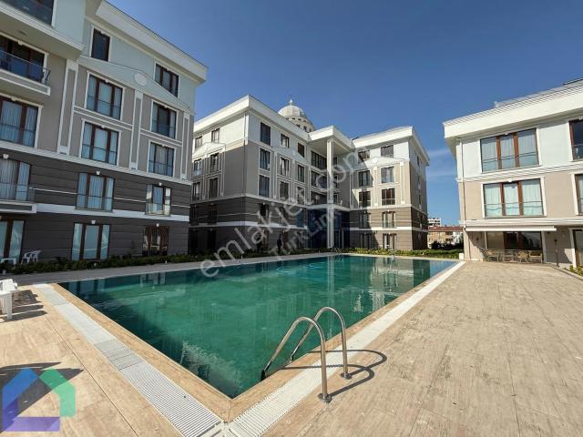 Pendik 2+1 Kiralık Daire Resıdence'da Deniz Manzaralı