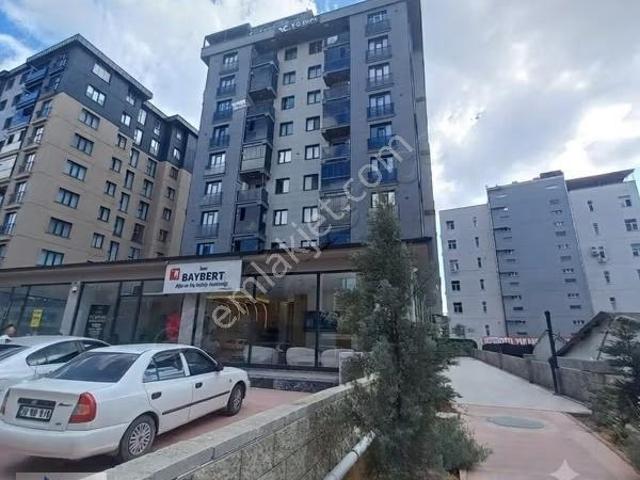 Pendik Çamçeşme'de 3+1 Kiralık Daire