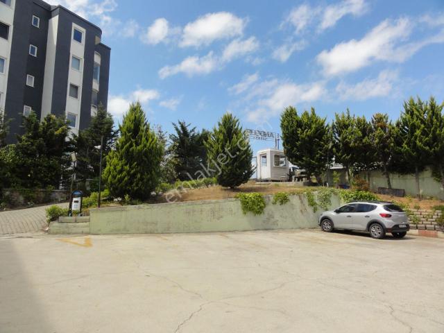 Pendik Andelip Sitesinde 3+1 Ferah Manzaralı Daire