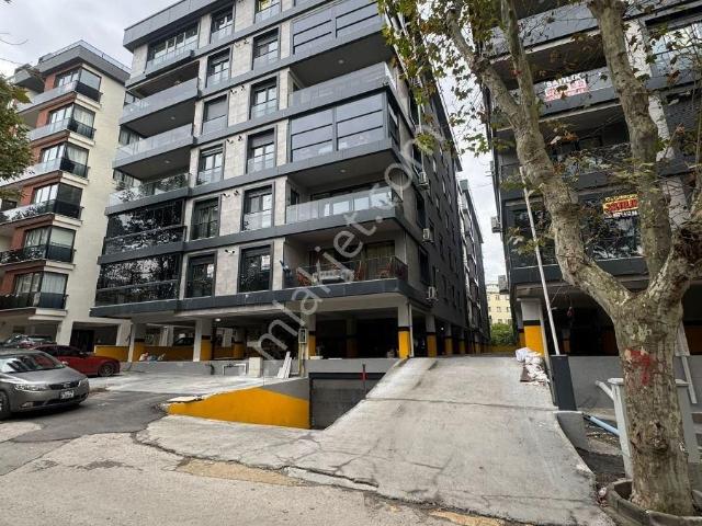Pendik Batı Mahallesi Çok İyi Konumda 3+1 Satılık Daire