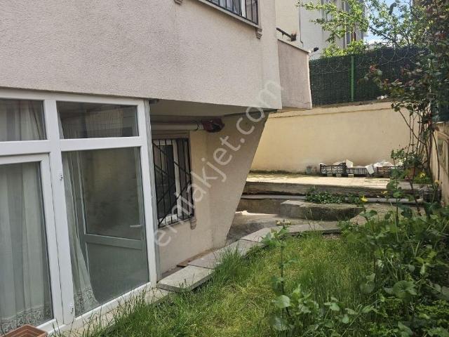 Pendik Güzelyalıda Müstakil Bahçeli Giriş Kat Fırsatı!