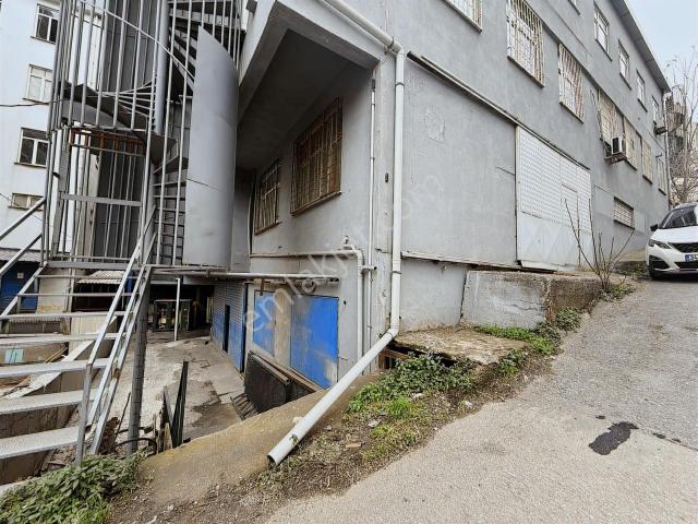 Pendik E 5'e Cepheli Şantiye Elektirikli 240m2 Depo, İmalat