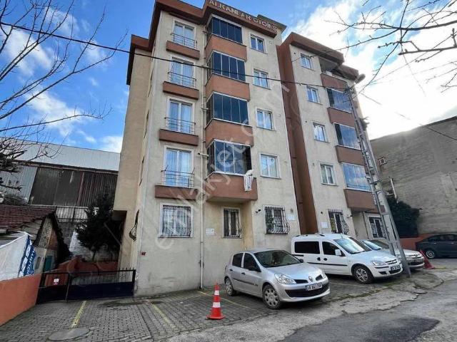 Pendik Kavakpınar Da 2+1 Ara Kat Satılık Daire