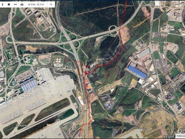 Pendik Kurtköy'de Havalimanı Karşısı 5890m2 Satılık Fırsat Arazi