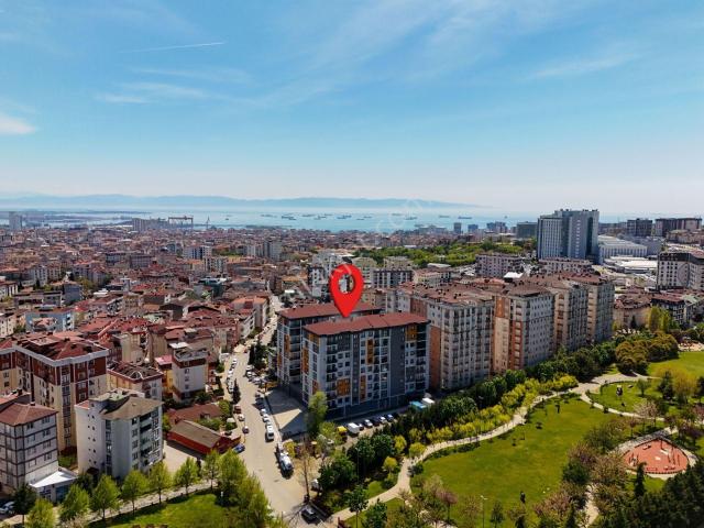 Pendik Potre Marmara Malazgirt Caddesinde Kiralık 800 M2 Dükkan