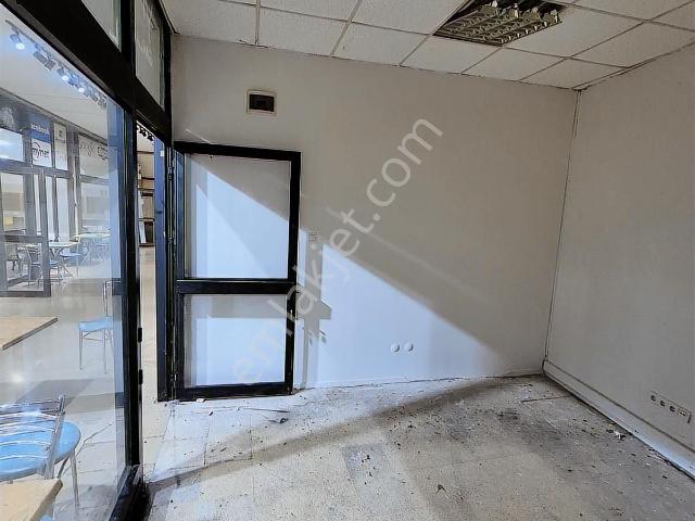 Pendik Uzmanı Cemal Kınay'dan Batı Mh. Pasaj Altı Kiralık İşyeri