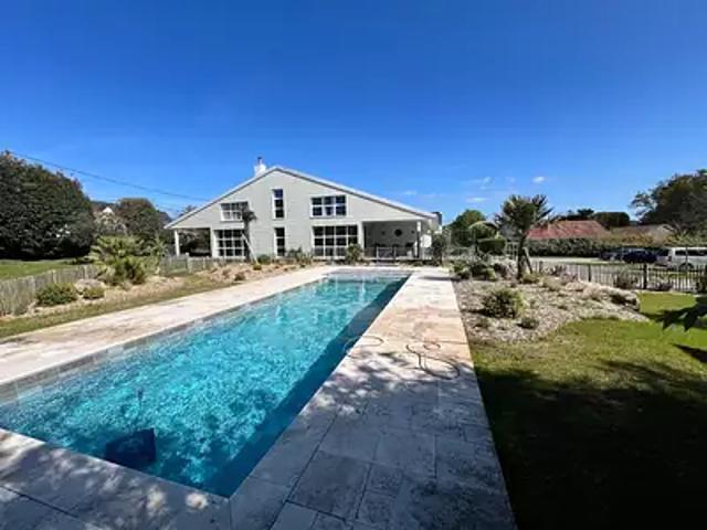 Pénestin 56760 Achat / Vente maison 15 pièces t15 piscine terrasse
