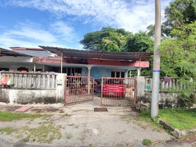 Pengkalan Lahat Big Size Single Storey Corner House For Sale