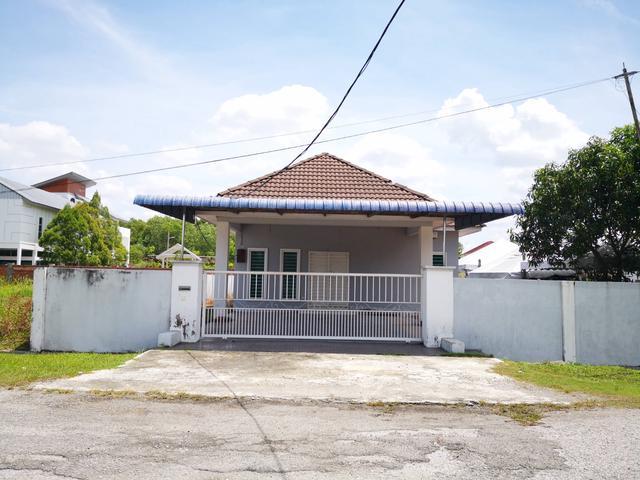 Pengkalan Single Storey Bungalow For Sale at Bandar Pengkalan Indah